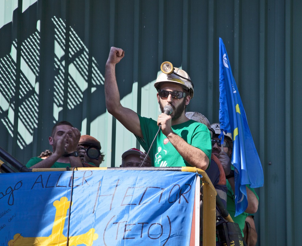 Salida de los mineros encerrados en el Pozo Santiago. Aller. Asturias. 16 de Julio de 2012