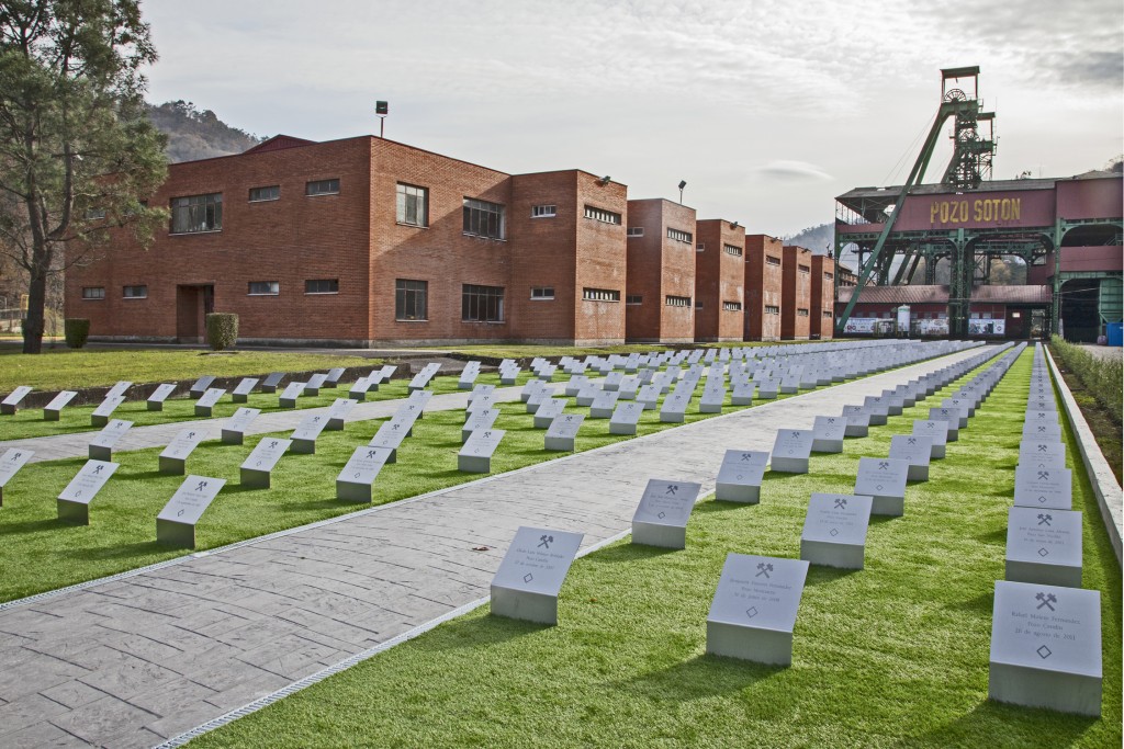 Memorial a los 485 mineros fallecidos en las explotaciones de Hunosa. Pozo Soton. S.M.R.A. Asturias 2015
