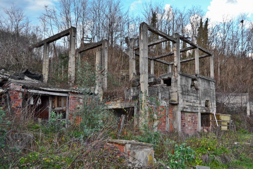 Instalaciones en ruinas de Mina Rufina. El Campanal. Langreo. Asturias 2014