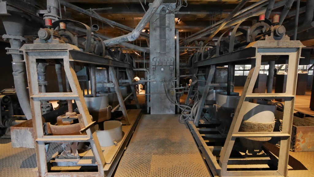 Antigua maquinaria en el Museo Minero de las Minas de Rammelsberg. Goslar Alemania 2014