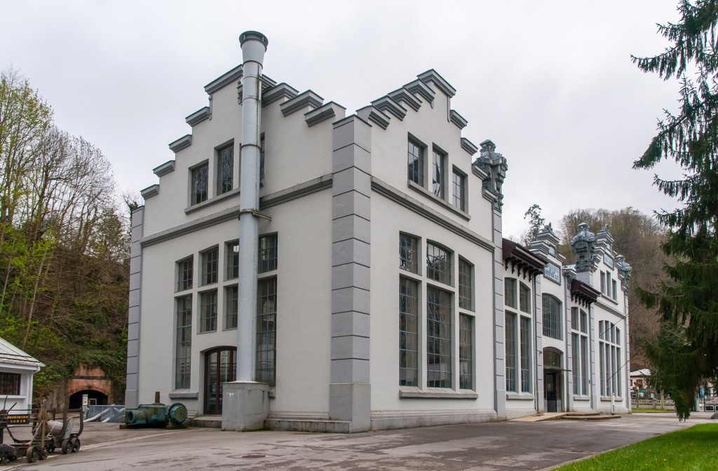 Casa de máquinas del Pozo San Luis, sede del Ecomuseo del Valle del Samuño. La Nueva. Langreo. Asturias 2016