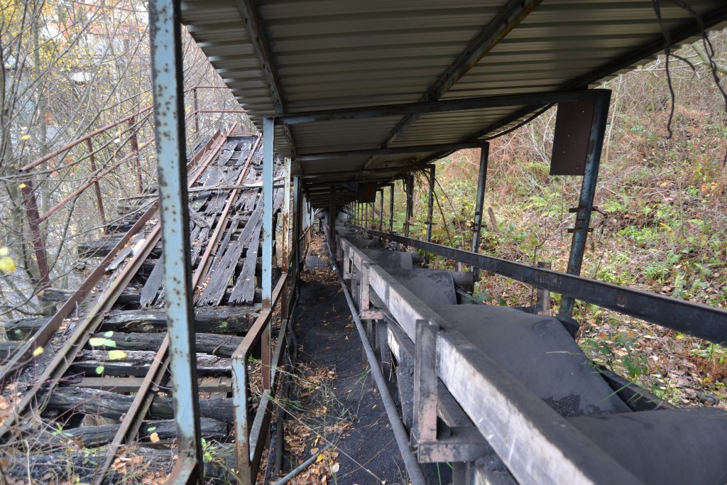Instalaciones abandonadas. Minas de Figaredo. Cortina. Turón. Asturias. 2012