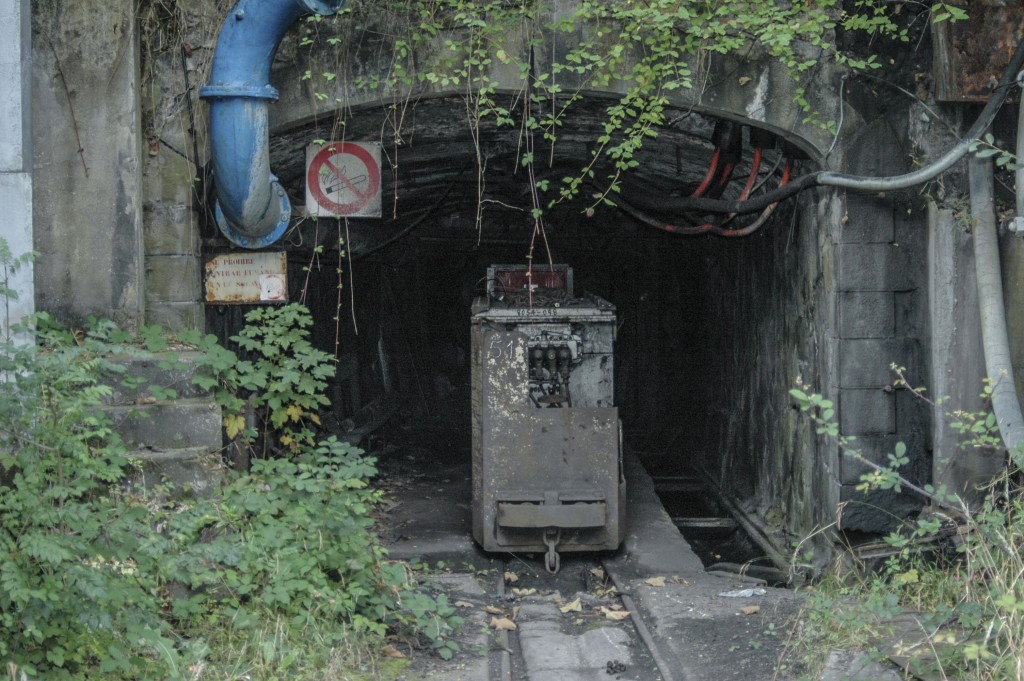 Socabon de acceso a la caña del Pozo San Vicente. Minas de Figaredo. Mieres. Asturias 2016