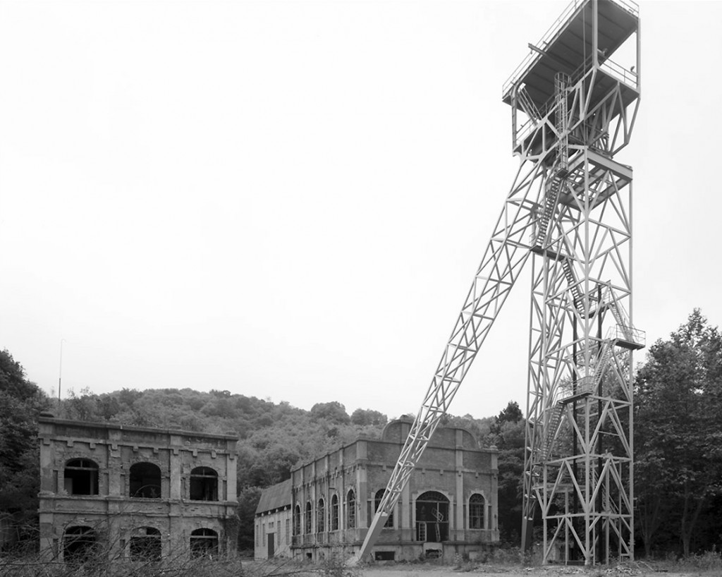 Vista exterior de las instalaciones del Pozo Mosquitera. Langreo. Asturias 2009