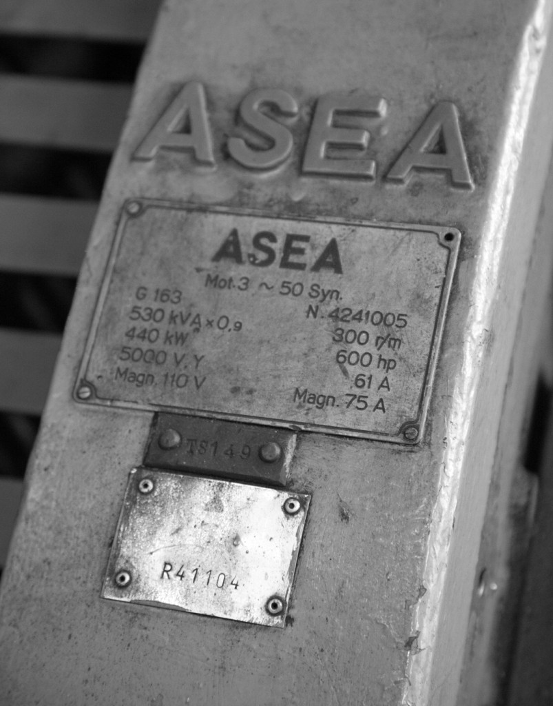 Detalle de la sala de Maquinas del Pozo Soton. S.M.R.A. Asturias 2015