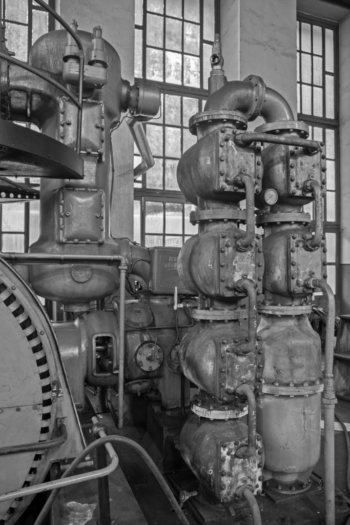 Sala de Maquinas del Pozo Soton. S.M.R.A. Asturias 2015