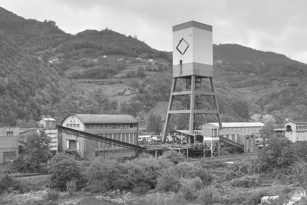 Pozo Santiago. Caborana. Aller. Asturias 2016