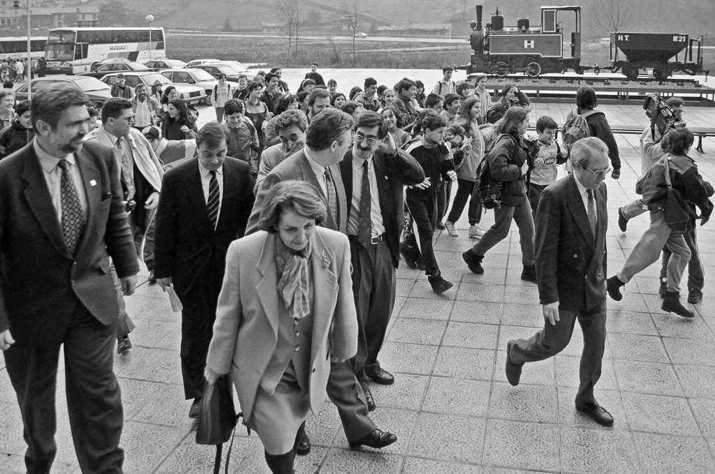 Día de la inauguración del Museo de La Minería y la Industria de Asturias. El Entrego. San Martín del Rey Aurelio. Abril 1994