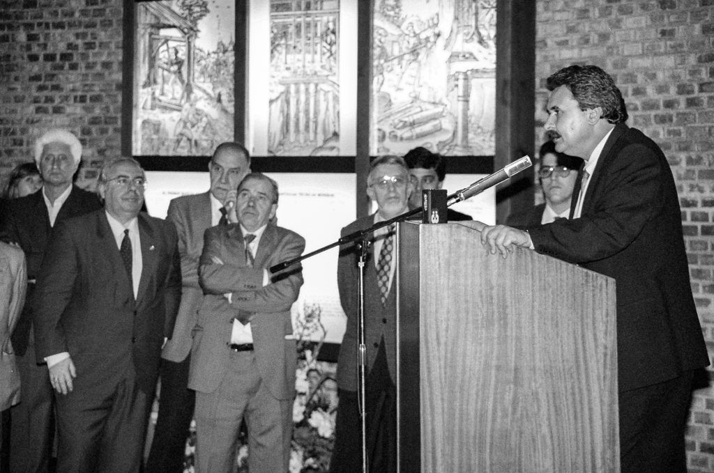 Discurso de autoridades el día de la inauguración del Museo de La minería y la Industria de Asturias. El Entrego. San Martín del Rey Aurelio. Abril 1994
