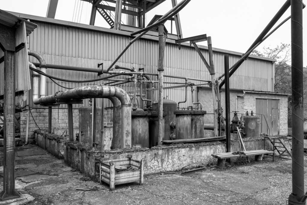 Instalaciones exteriores del Pozo Carrio. Laviana. Asturias 2016