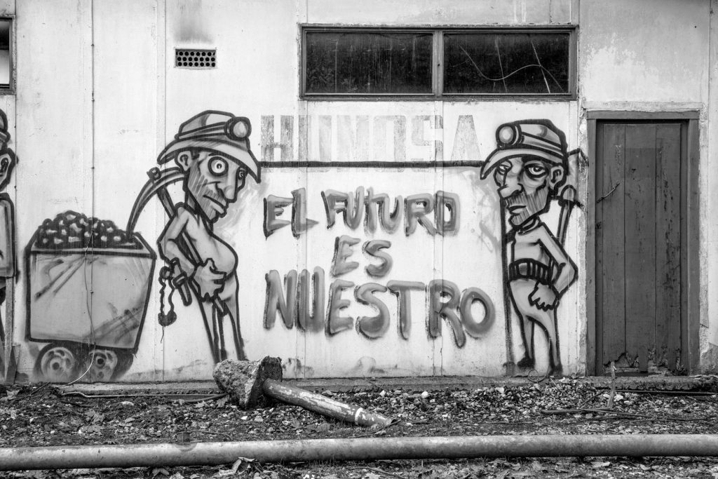 Pintadas sindicales en el Pozo Carrio. Laviana. Asturias. 2016.