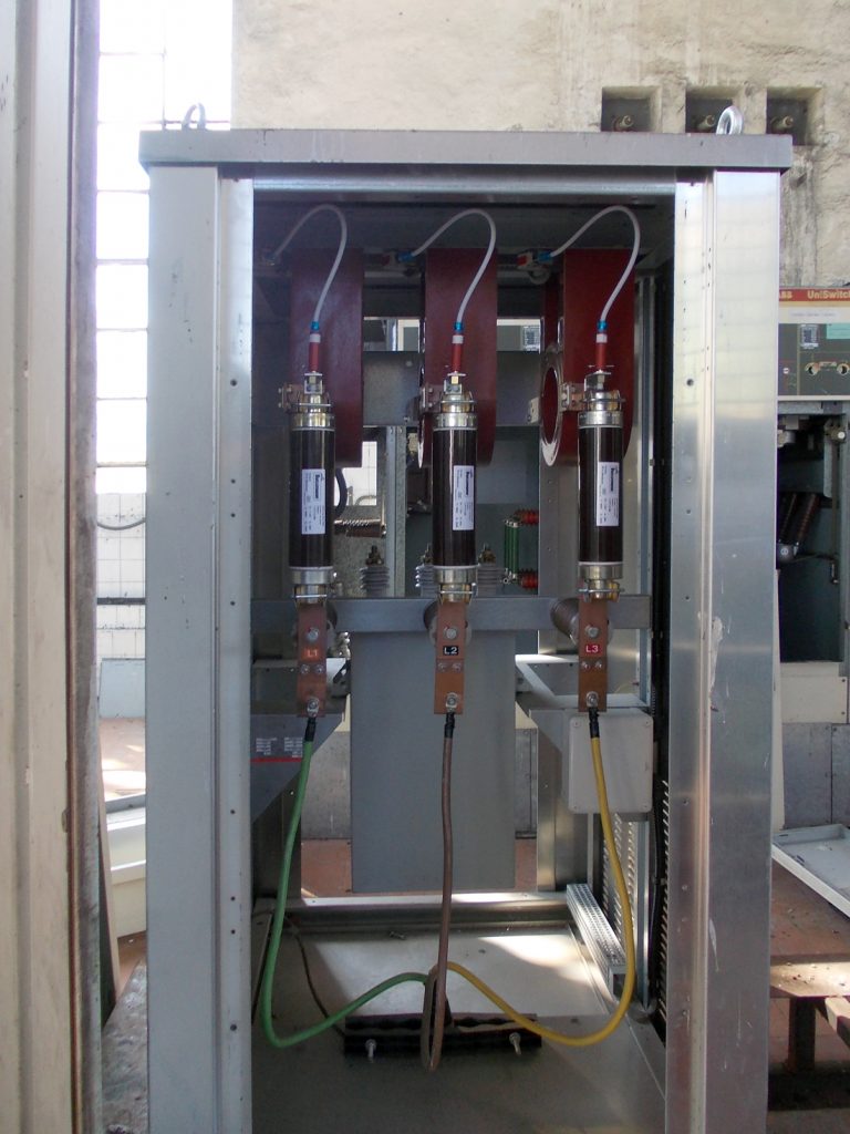 Sala de máquinas del Pozo Calderón de la MSP, Villager de Laciana, Villablino, León, 2016