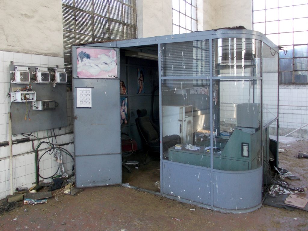 Sala de máquinas del Pozo Calderón de la MSP, Villager de Laciana, Villablino, León, 2016