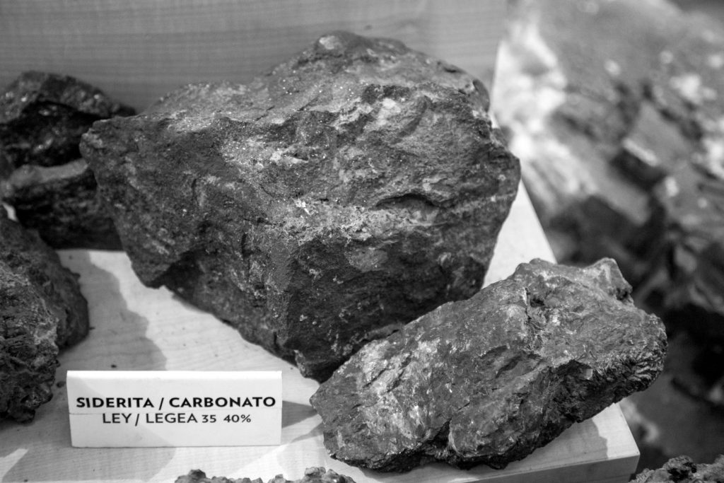 Minerales expuestos en el Museo de la Minería del País Vasco. Gallarta, Bizkaia. 2017