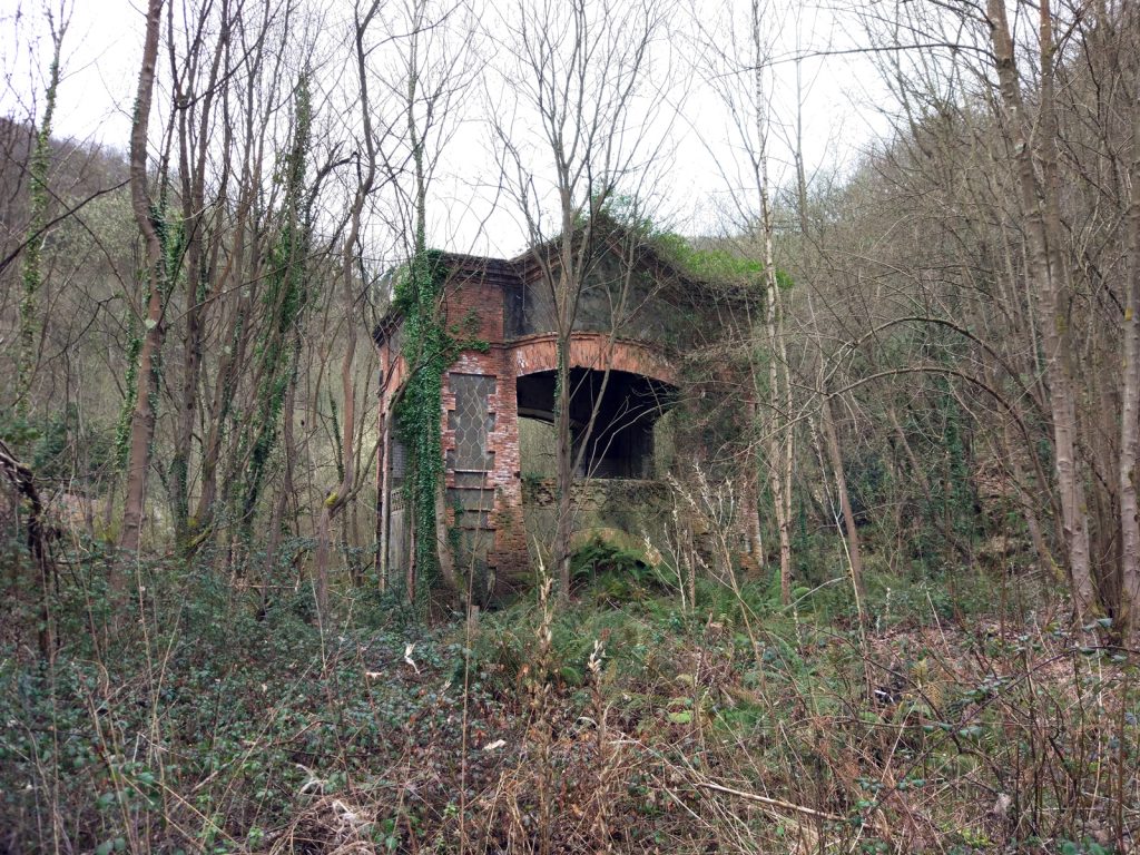 Casa de máquinas del primer piso de Mina Mariana. Mieres. Asturias. 2017