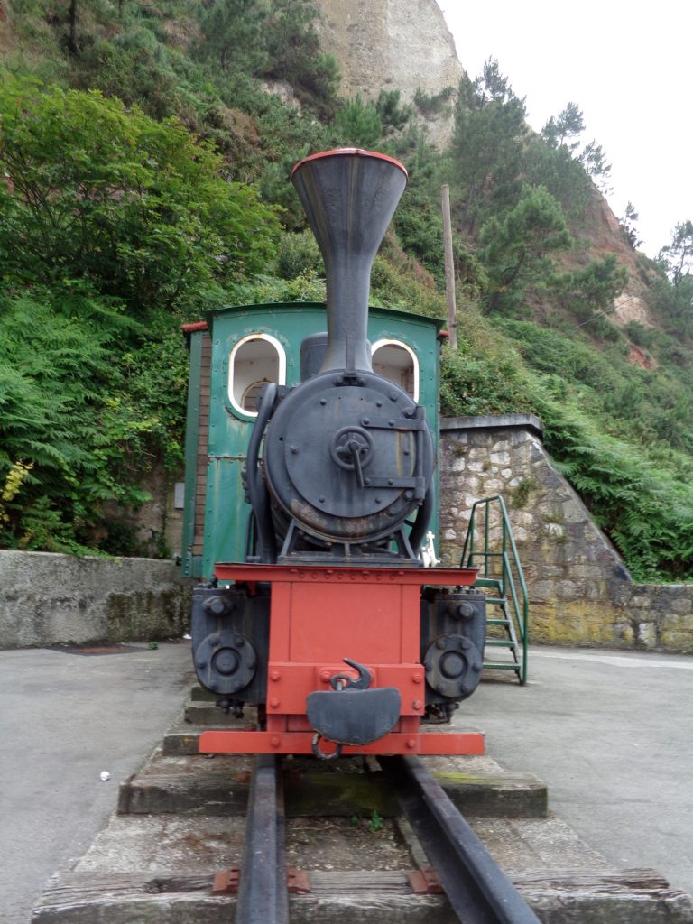 Antiguo tren de Salinas. Avilés. Asturias 2017