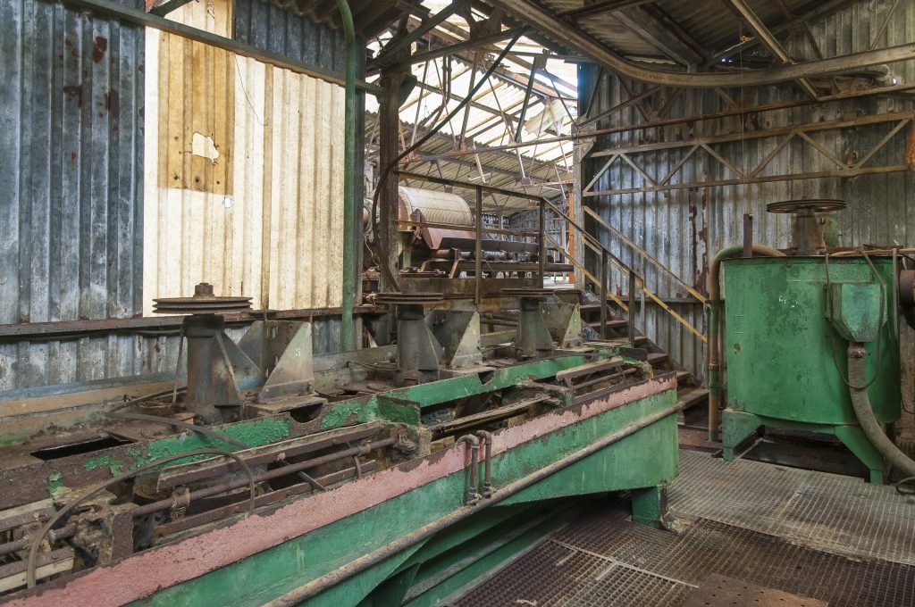 Mina San José. Interior de la planta de tratamiento del mineral. Novales. Alfoz de Lloredo, Cantabria. 2017
