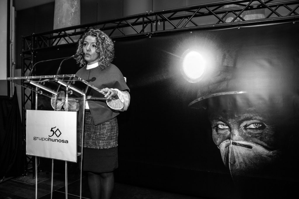 María Teresa Mallada, presidenta de la empresa HUNOSA, durante el acto de celebración de los 50 años de la empresa. Ridea. Oviedo. Asturias. 2017