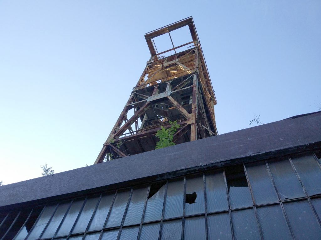 Castillete del Pozu Polio. Güeria San Xuan. Mieres. Asturias. 2017