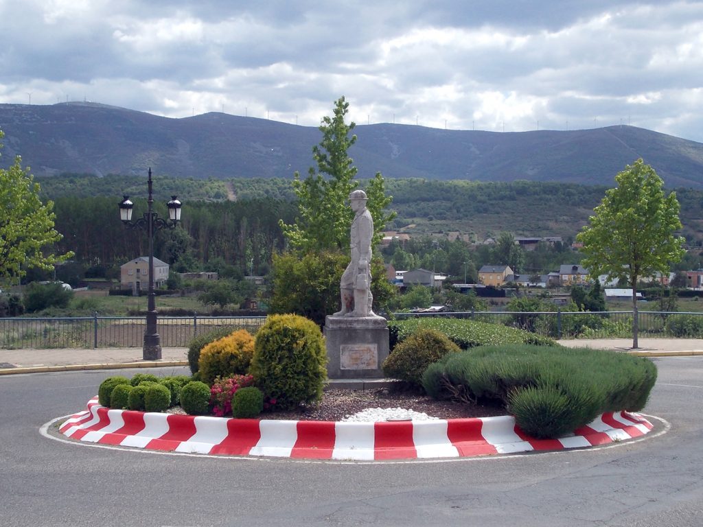 Monumento minero en Bembibre. León. 2017