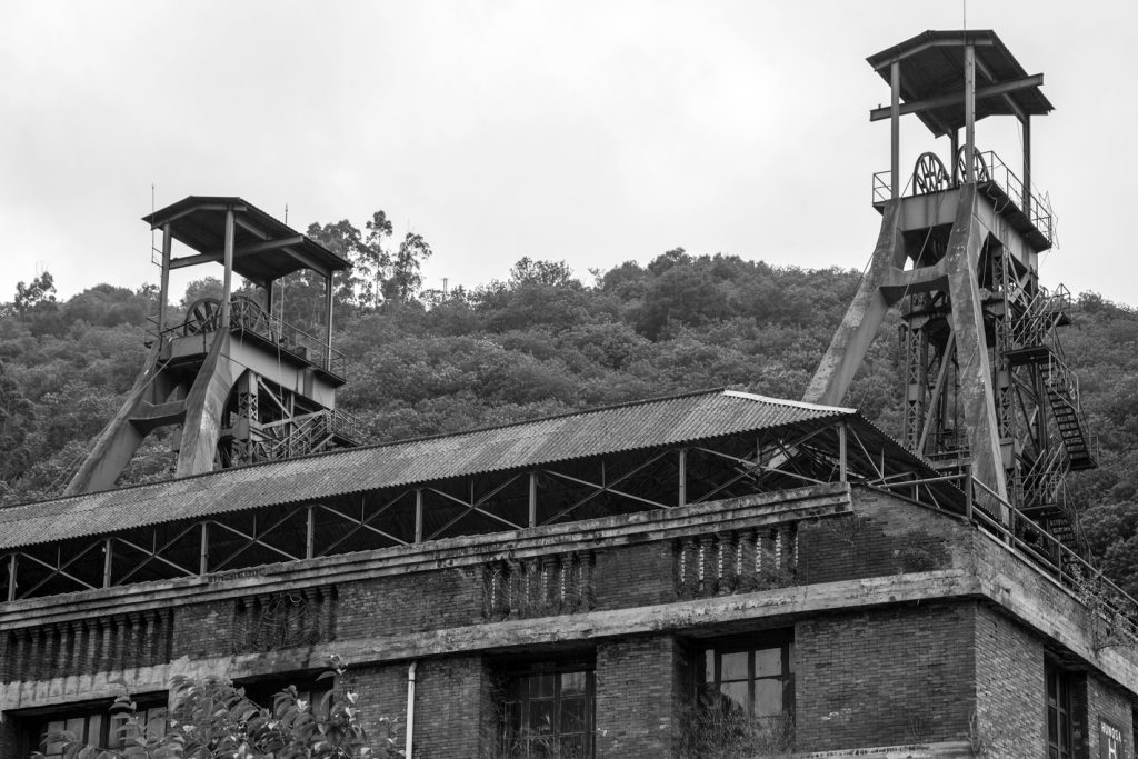 Castilletes del Pozo Sotón. San Martín del Rey Aurelio. Asturias. 2017