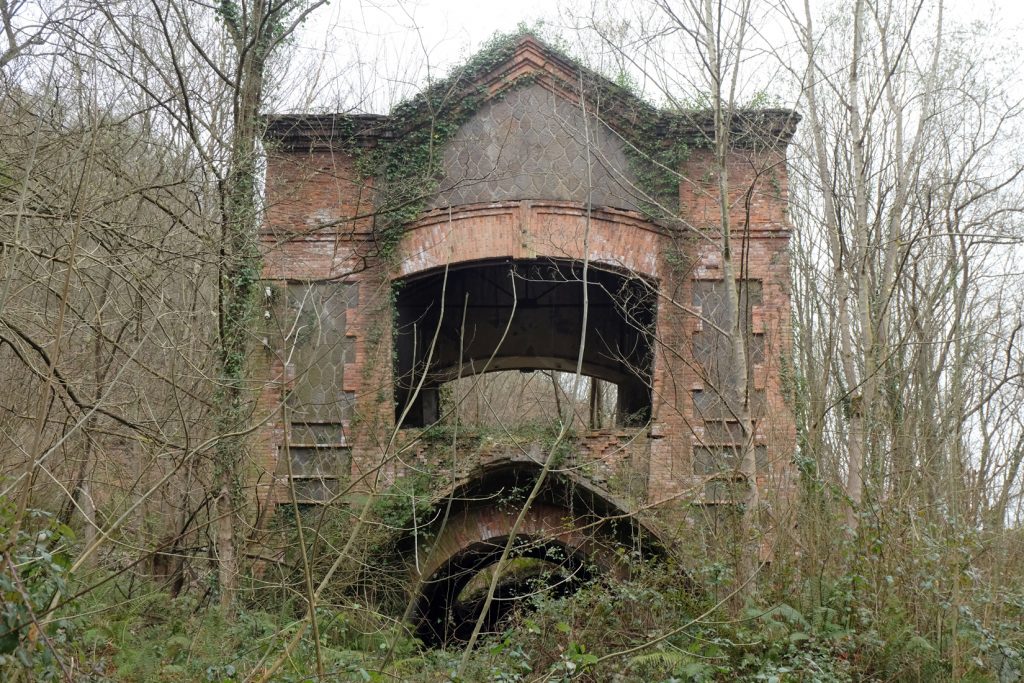 Casa de máquinas del primer piso de la Mina Mariana. Mieres. Asturias. 2017
