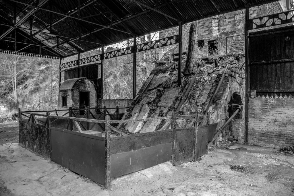 Instalaciones abandonadas de la Mina Sucesiva. Sabero. Leon. 2017.