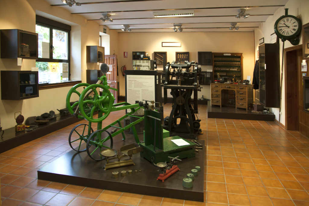 Museo del Ferroviario, ubicado en el antiguo economato del Ferrocarril de La Robla-Bilbao. Cistierna. León 2018