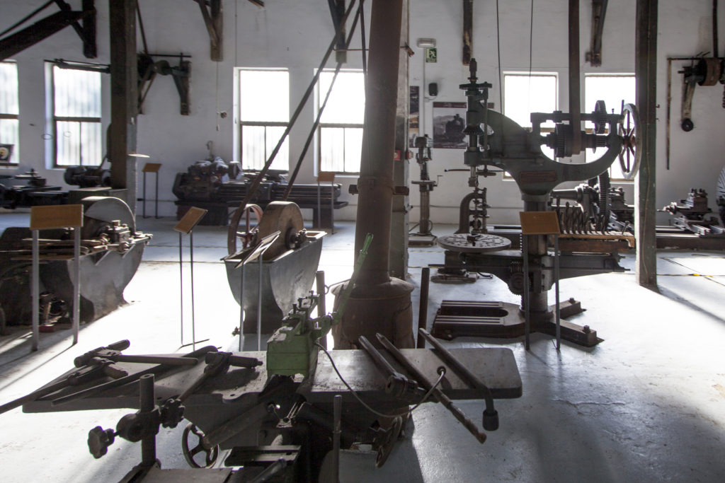 Museo del Ferroviario, ubicado en el antiguo economato del Ferrocarril de La Robla-Bilbao. Cistierna. León 2018