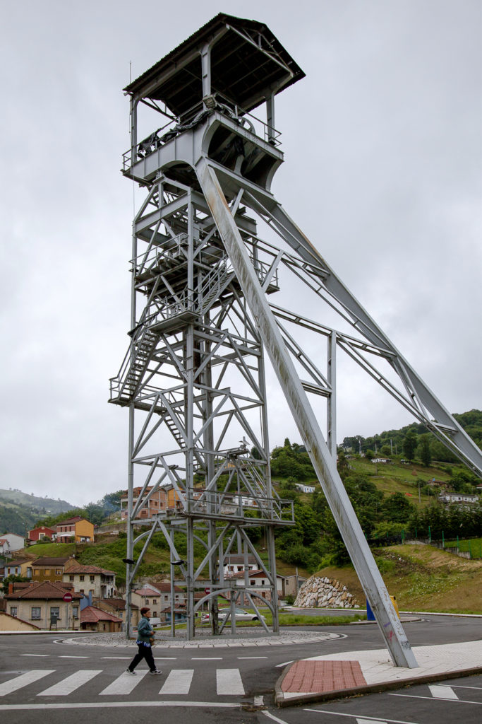 Centro de Empresas del Pozo Entrego. San Martín del Rey Aurelio. Asturias 2013