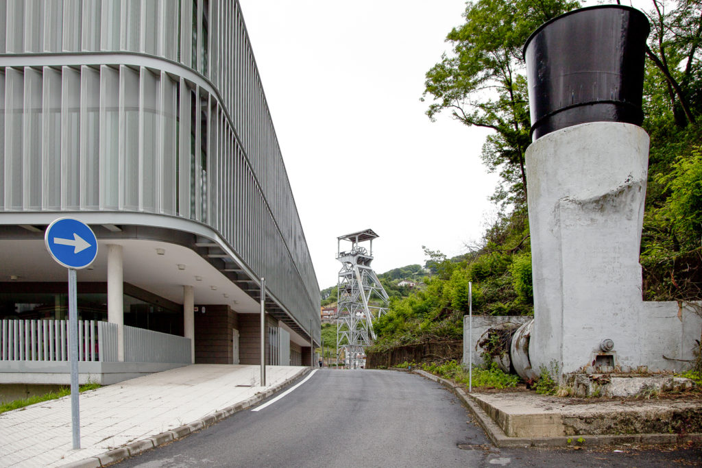 Centro de Empresas del Pozo Entrego. San Martín del Rey Aurelio. Asturias 2013