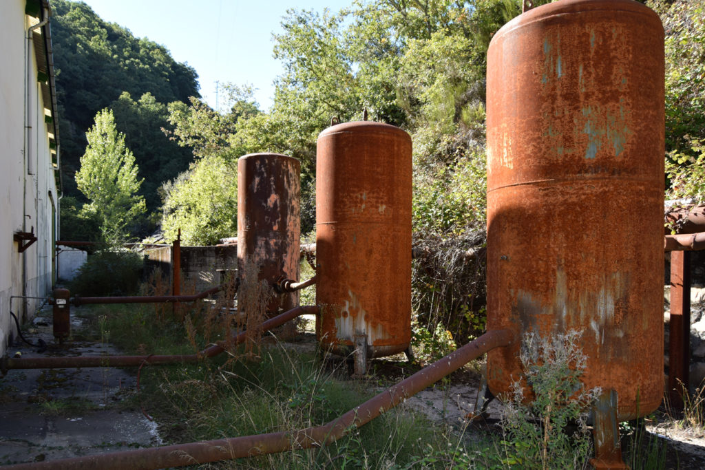 Instalaciones abandonadas de Antracitas de Gaiztarro, luego Coto Minero del Sil. Santa Cruz del Sil. León. Octubre 2018.