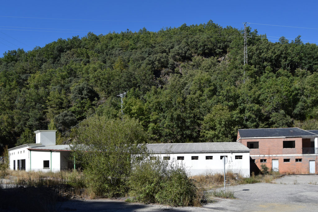 Instalaciones abandonadas de Antracitas de Gaiztarro, luego Coto Minero del Sil. Santa Cruz del Sil. León. Octubre 2018.