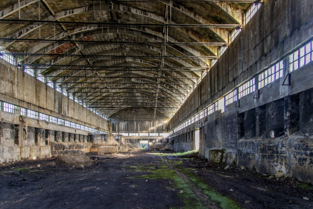 Instalaciones abandonadas de la Factoría de Nitrastur. Langreo. Asturias 2016