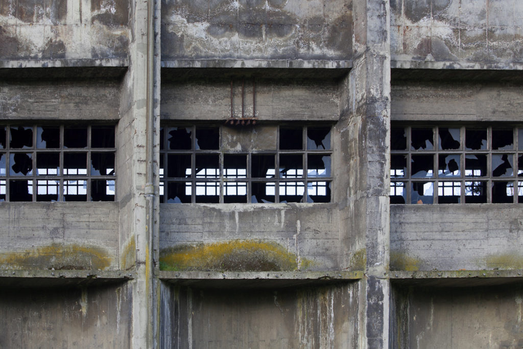 Instalaciones abandonadas de la Factoría de Nitrastur. Langreo. Asturias 2016