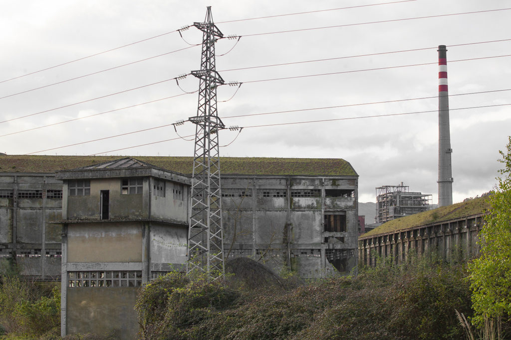 Instalaciones abandonadas de la Factoría de Nitrastur. Langreo. Asturias 2016
