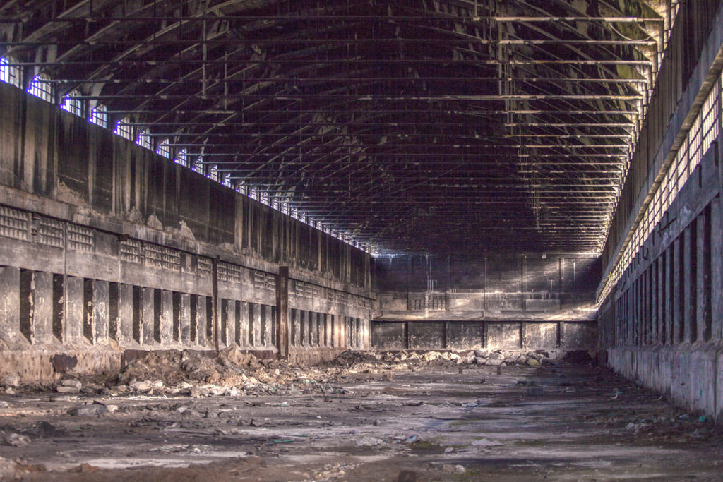 Instalaciones abandonadas de la Factoría de Nitrastur. Langreo. Asturias 2016