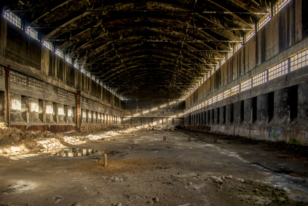 Instalaciones abandonadas de la Factoría de Nitrastur. Langreo. Asturias 2016