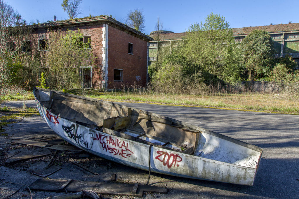 Instalaciones abandonadas de la Factoría de Nitrastur. Langreo. Asturias 2016