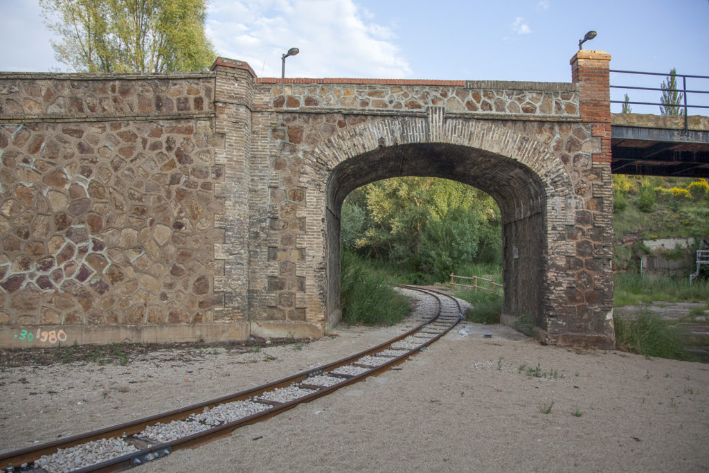 Antiguo trazado del Ferrocarril minero. Parque Temático de la Minería y el Ferrocarril. Utrillas. Teruel 2018