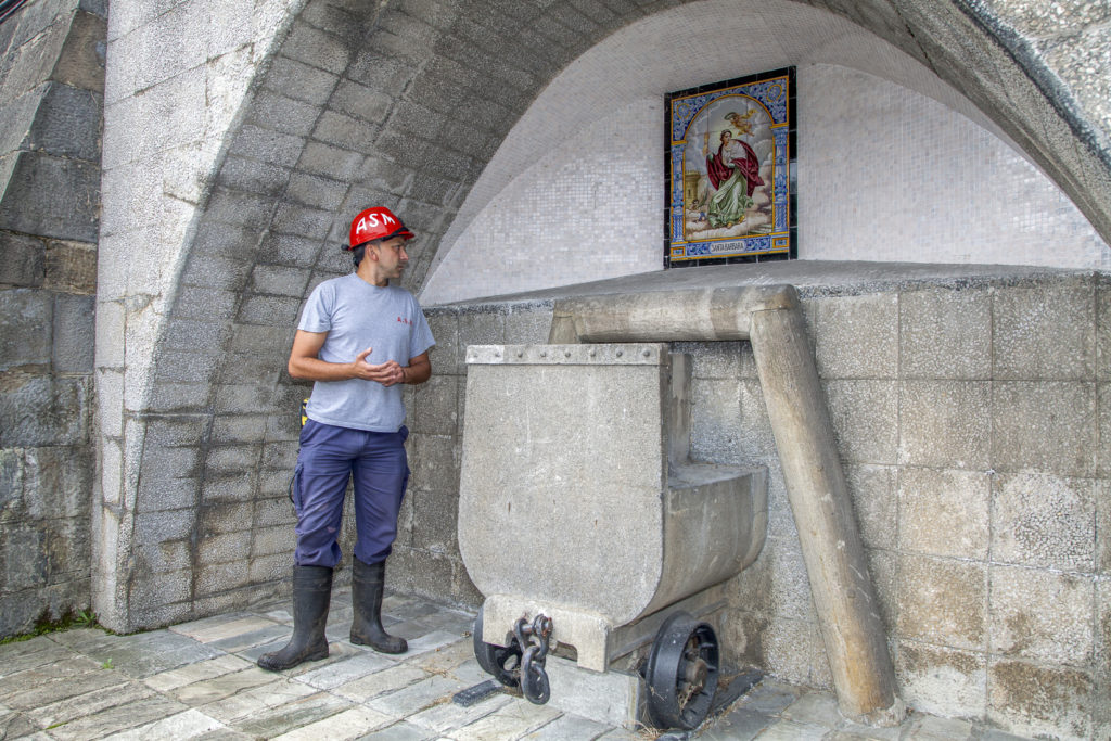 Mienbro de la Brigada de Salvamento Minero de Hunosa. Pozo Fondón. Langreo. Asturias 2017