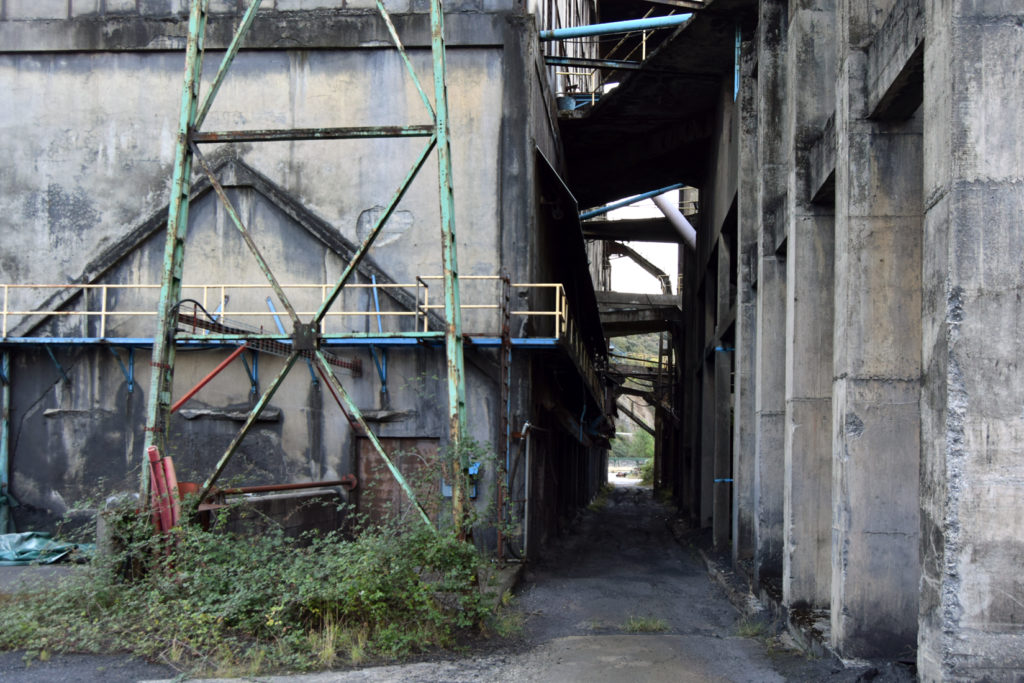 Instalaciones abandonadas del lavadero de La Recuelga, de Antracitas de Fabero. Santa Cruz del Sil. Páramo del Sil. León 2018
