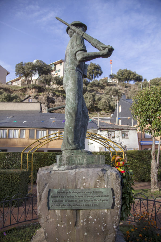 Monumento minero. Torre del Bierzo. León 2018