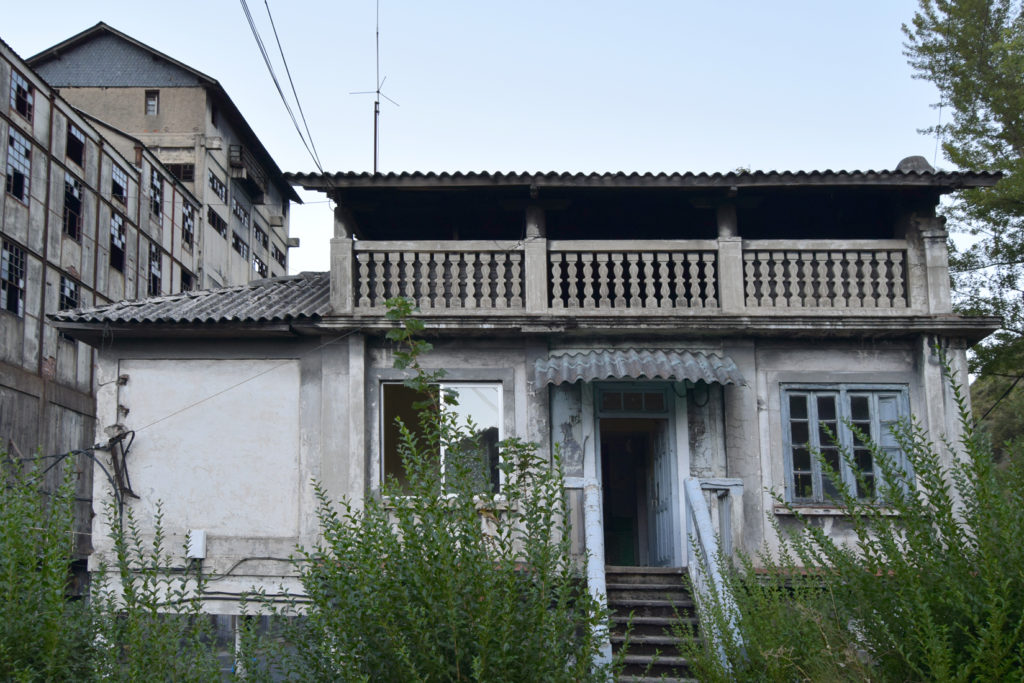 Instalaciones abandonadas del lavadero de La Recuelga, de Antracitas de Fabero. Santa Cruz del Sil. Páramo del Sil. León 2018