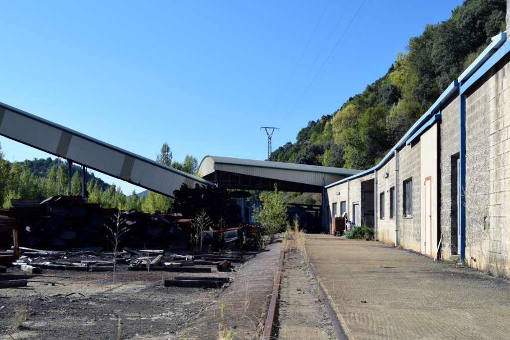Instalaciones abandonadas de la Mina Santa Cruz. Santa Cruz del Sil. León 2018