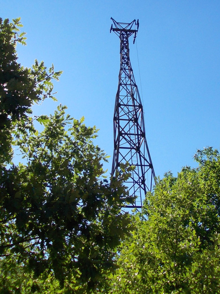 Teleférico de salida al lavadero de La Recuelga, de Antracitas de Fabero. Santa cruz del Sil, Paramo del Sil, León 2016