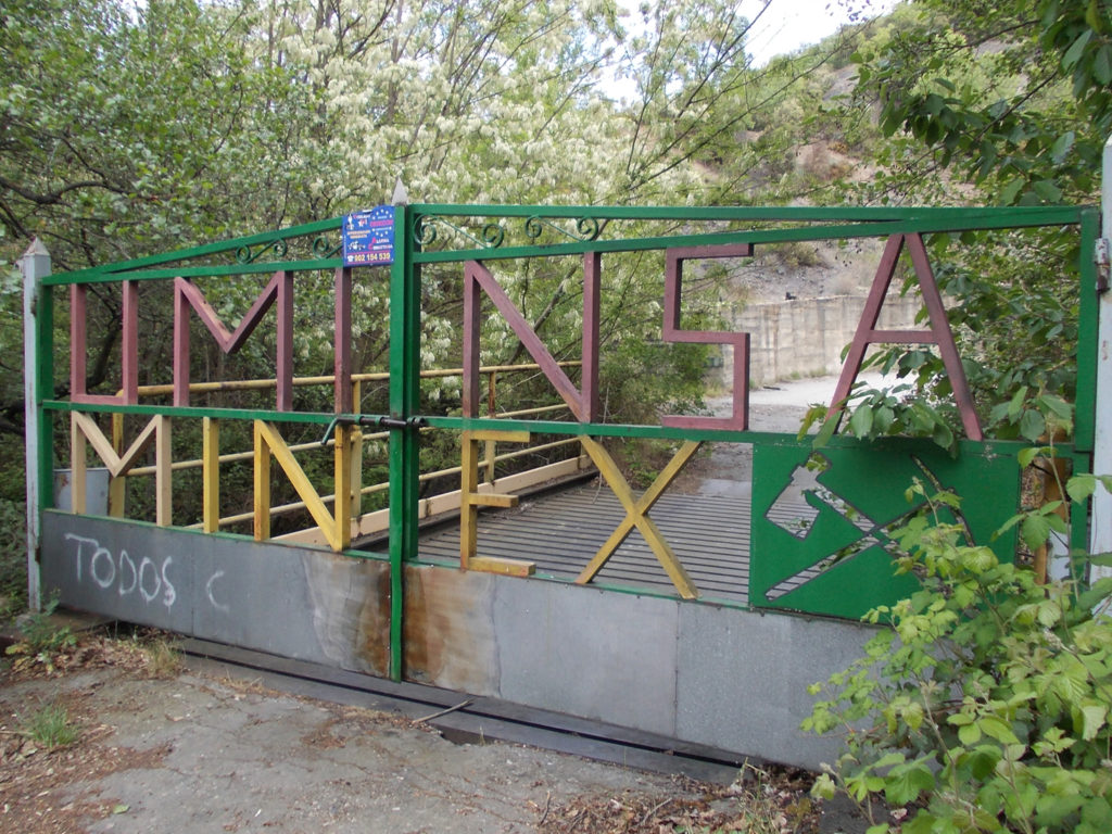 Instalaciones abandonadas de la Mina MINEX, de UMINSA. San Andrés de las Puentes. Torre del Bierzo. León 2018