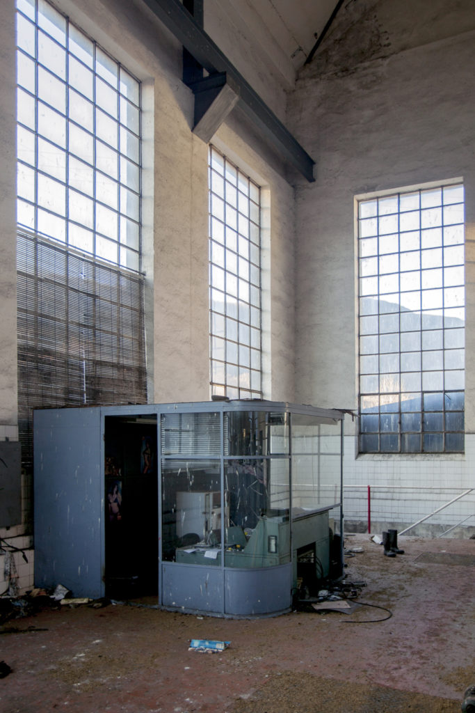 Sala de maquinas del Pozo Calderón de la MSP, Villager de Laciana, Villablino, León 2017