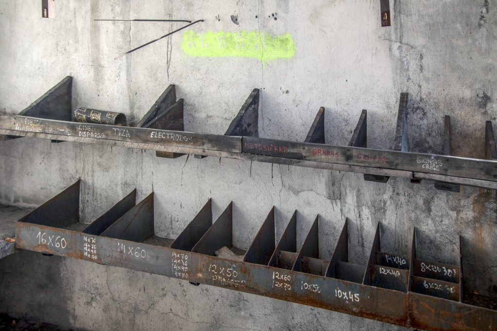 Talleres. Instalaciones abandonadas del Pozo Malabá. Torre del Bierzo. León 2017