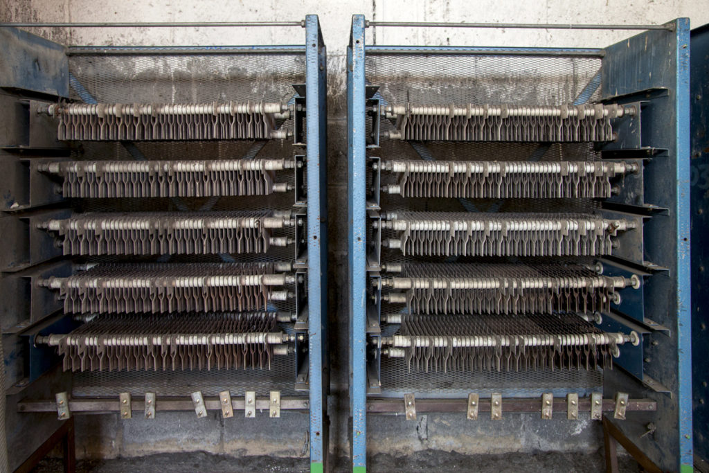 Sala de Maquinas de las instalaciones abandonadas de la Mina de Viloria Hermanos. Torre del Bierzo. León. 2017